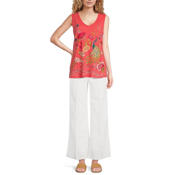 NWT JOHNNY WAS
Cotton Knit Jersey Placement Embroidery Raw Edge Trim V-Neck Tank - Picture 3 of 4